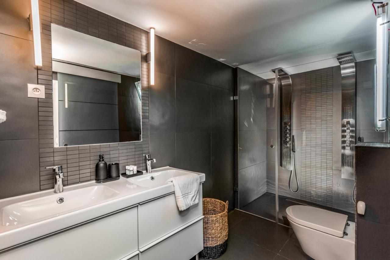 Design Et Confort Near Champs Elysees ปารีส ภายนอก รูปภาพ